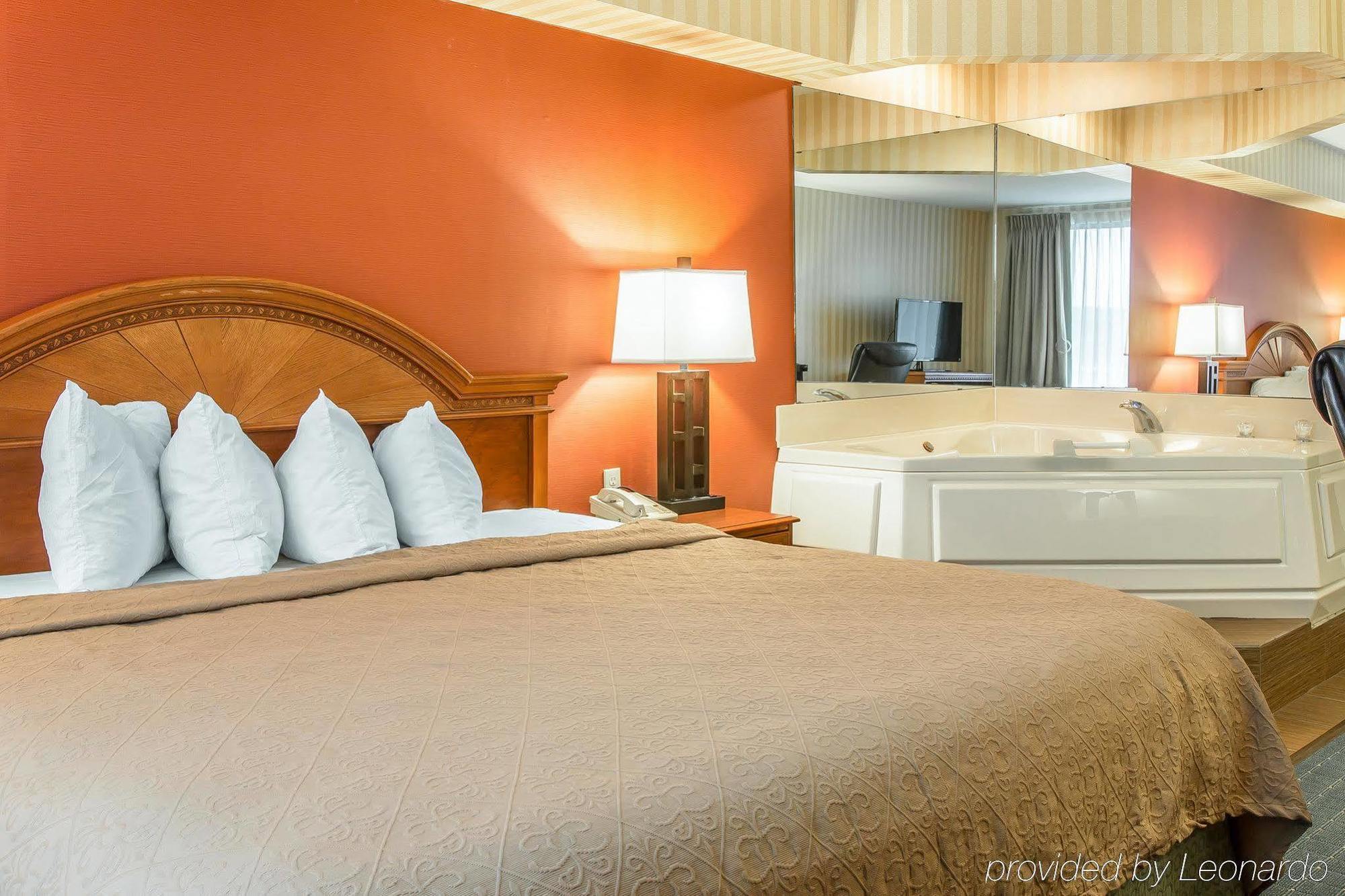 Quality Inn Gaylord Dış mekan fotoğraf